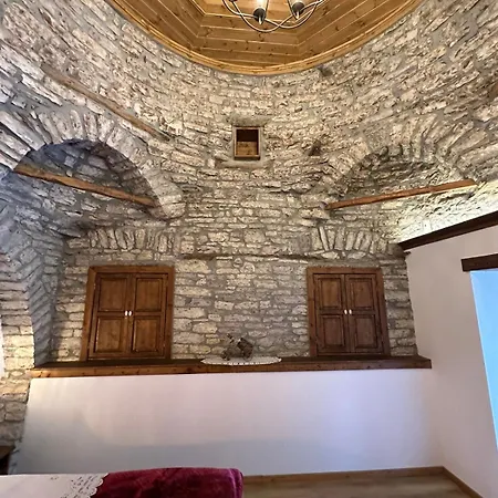 Doda * Gjirokaster